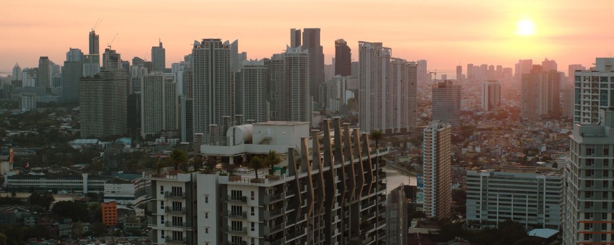 Foto tampak depan 1 Park Residence Gandaria dengan fasilitas modern, ideal untuk investasi properti di Jakarta Selatan