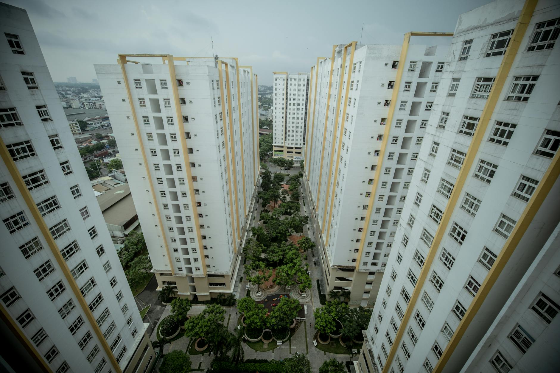 Apartemen modern di Kalibata City, disewakan harian dengan fasilitas lengkap