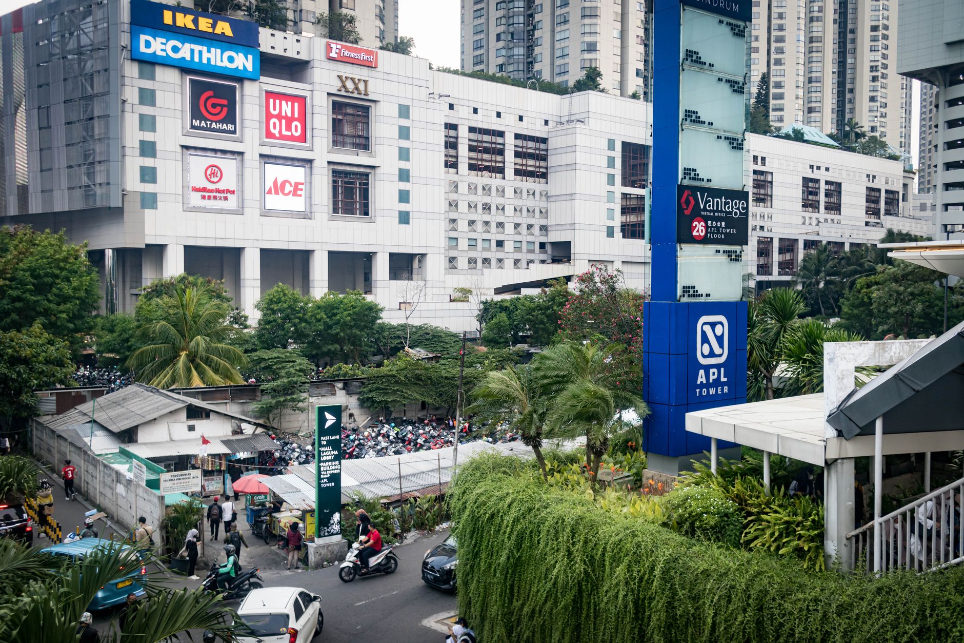 Harga sewa kios di AEON Mall JGC, info tarif dan paket penyewaan untuk pelaku usaha