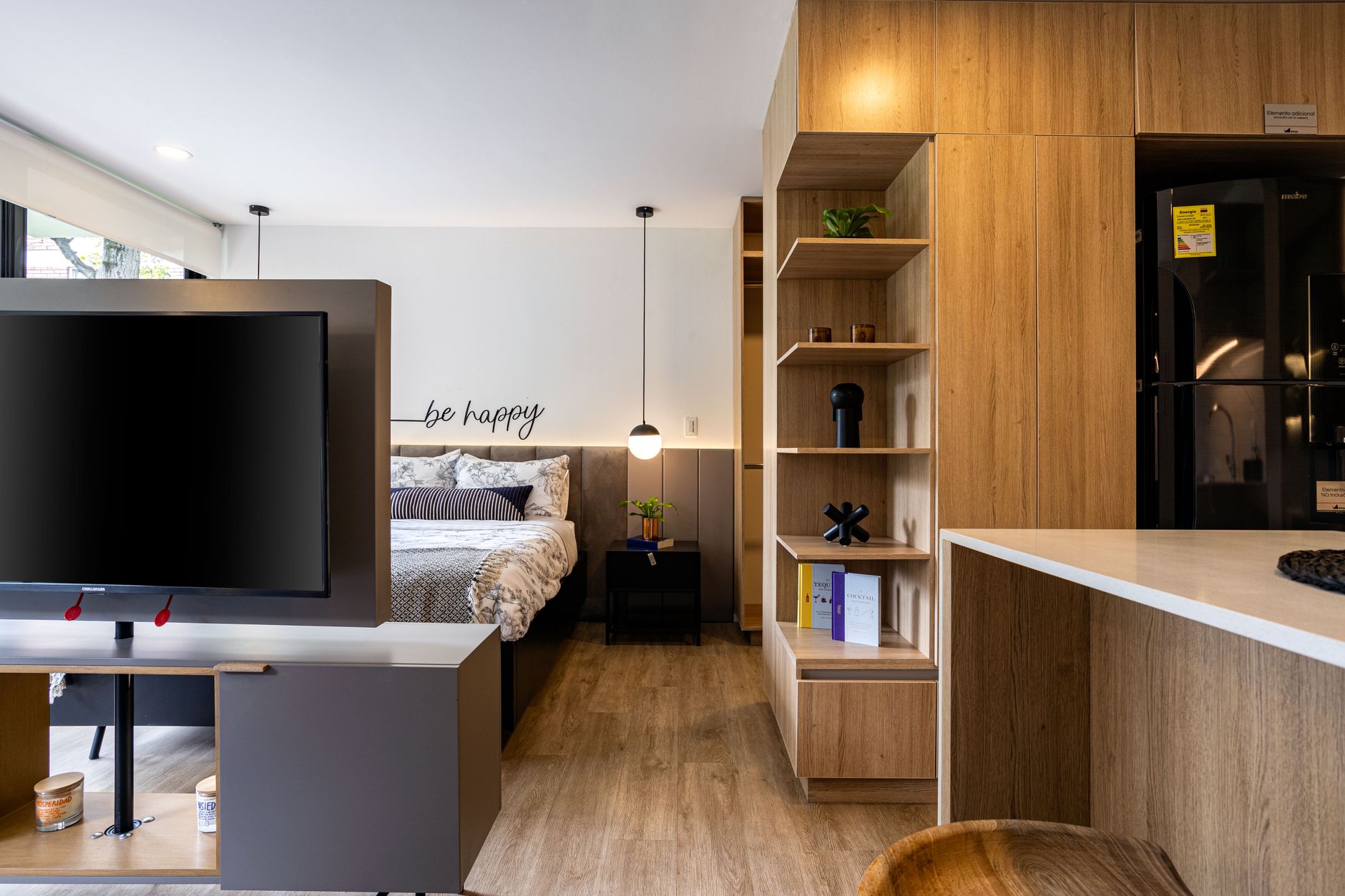 Foto tampilan studio apartemen Bassura City, ideal untuk investasi properti modern di pusat kota.